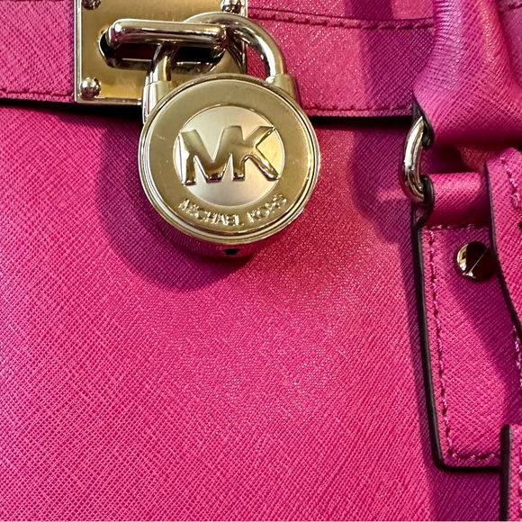 Michael Kors Hamilton Large Saffiano Leather Raspberry Tote, EUC - Picture 2 of 12